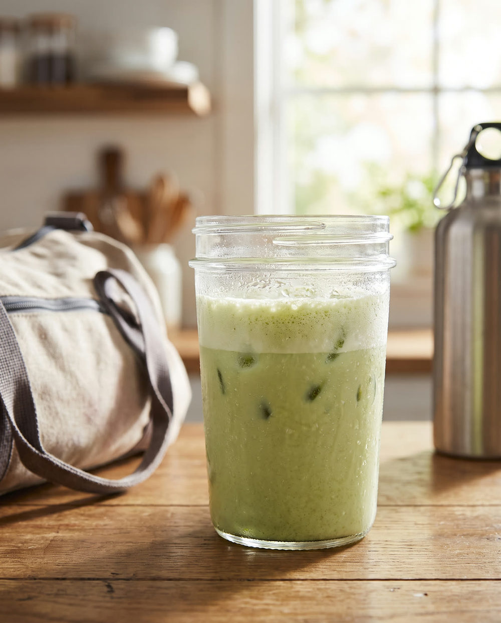 Matcha-Bananen-Shake mit Proteinpulver